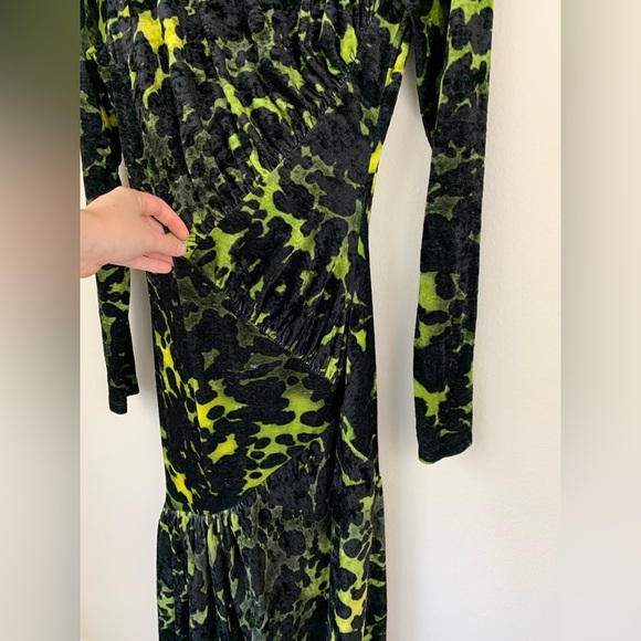 Dries Van Noten Henalis Velvet Green and Black Dress - Picture 10 of 16